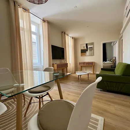 Emile Climatise Apartmán *